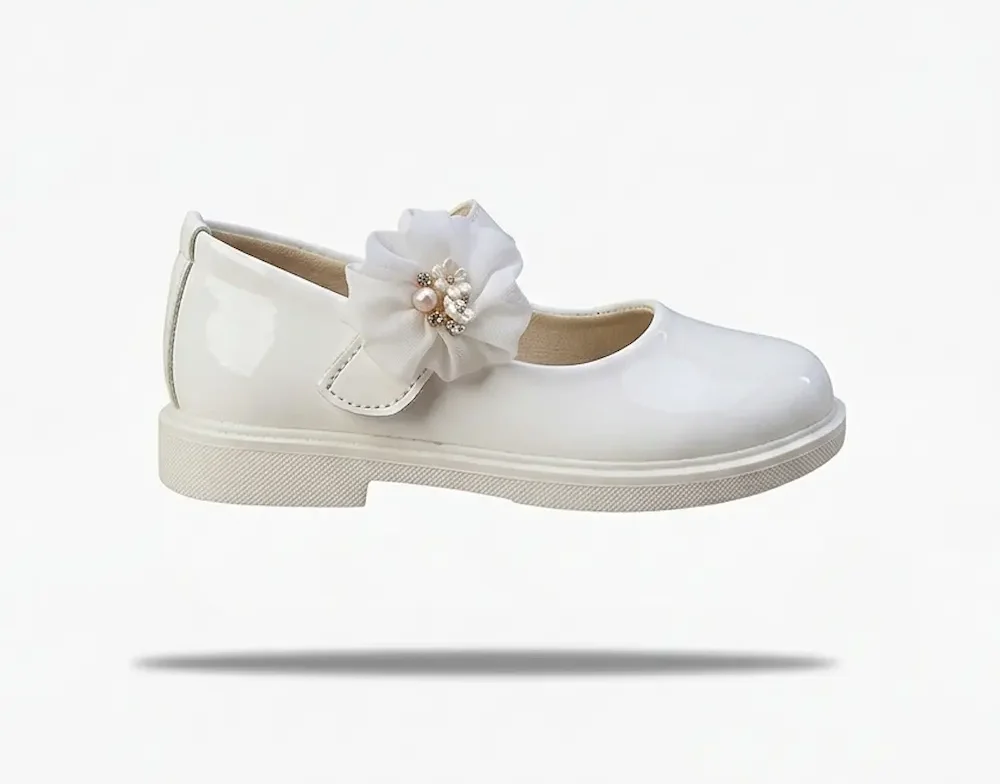 beige kids (1) beige kids (1)